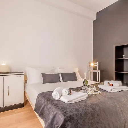 Apartament Bbhome Bright And Elegant Metro Libia High Floor Flat Rzym